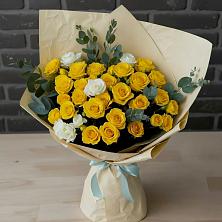 Букет цветов из:  Розы в Новорождественской