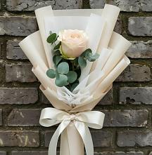 Букет цветов из:  Розы в Новорождественской