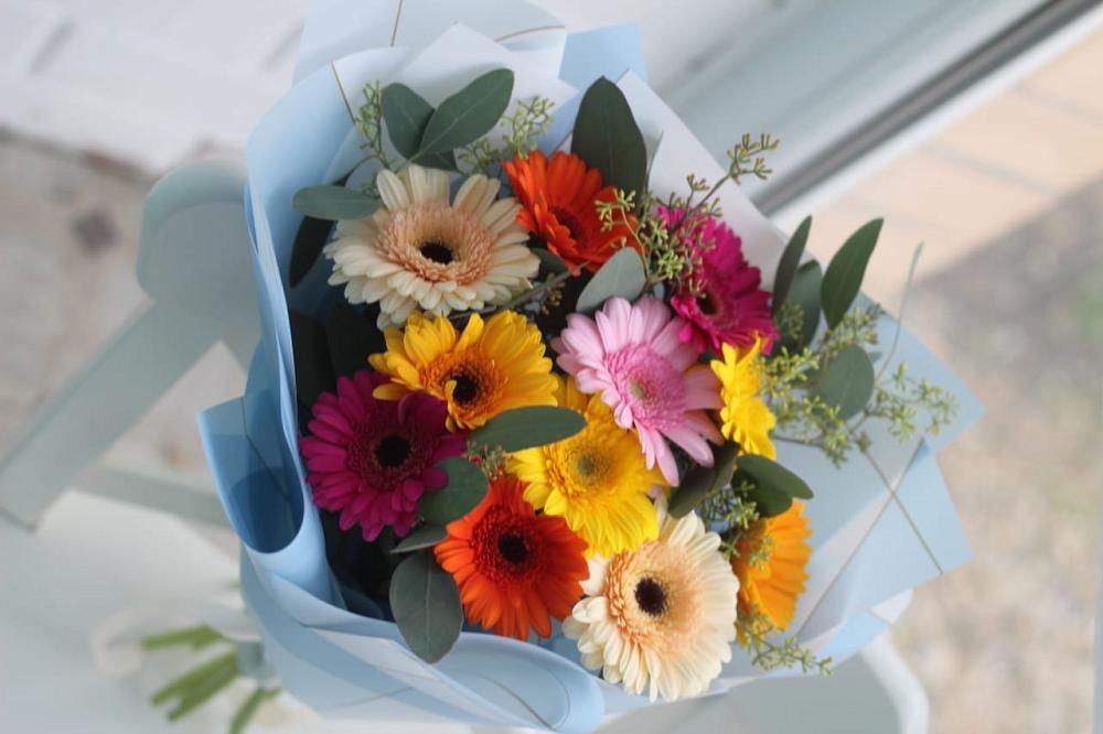 Букет цветов из: Герберы в Новорождественской