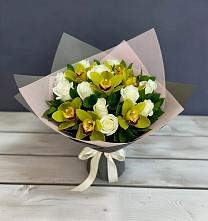 Букет цветов из:  Орхидеи и Розы в Новорождественской