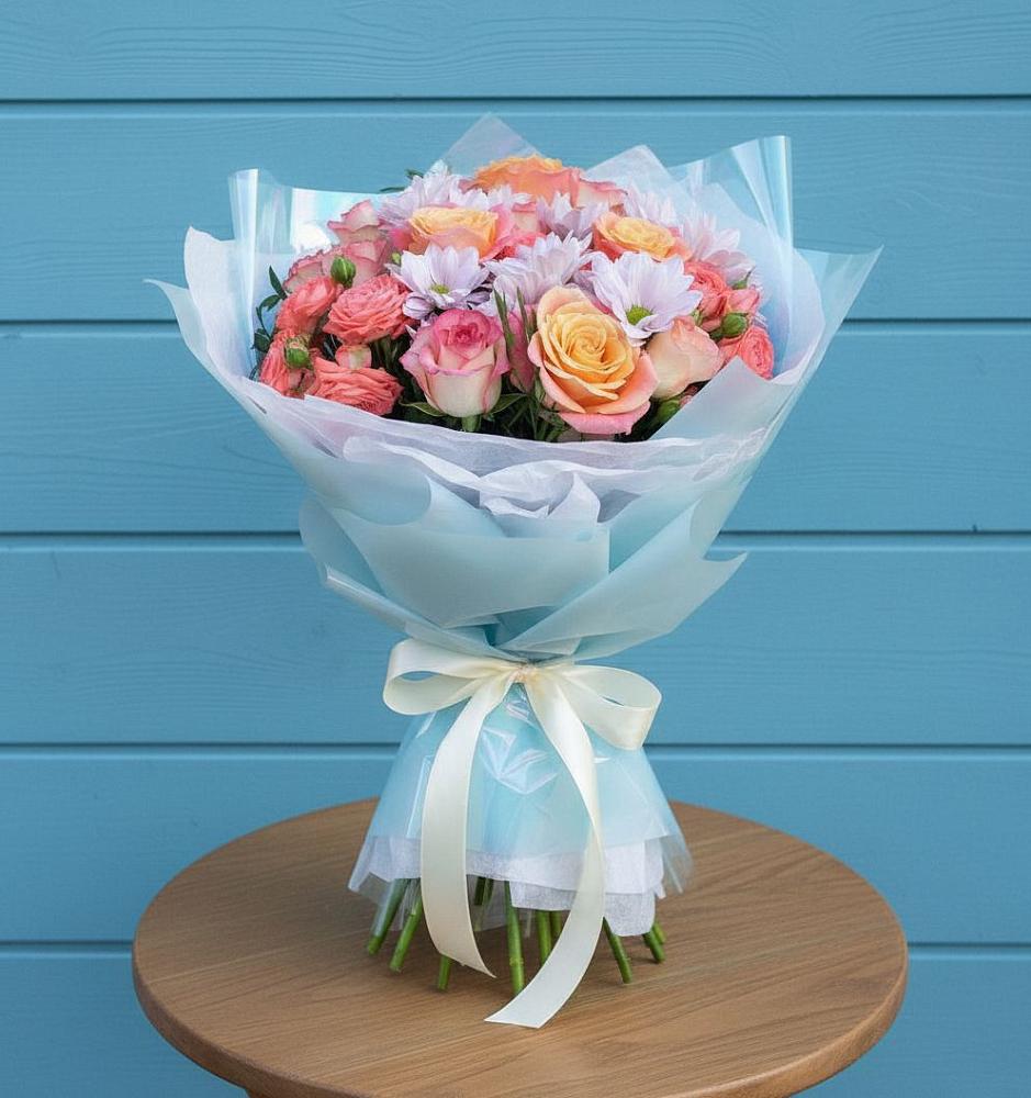 Букет цветов из: Хризантемы и Розы в Новорождественской