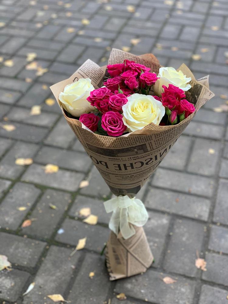 Букет цветов из: Розы в Новорождественской