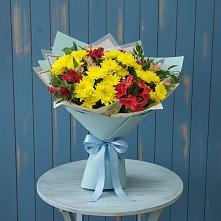 Букет цветов из:  Альстромерии и Хризантемы в Новорождественской