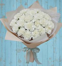 Букет цветов из:  Гвоздики в Новорождественской