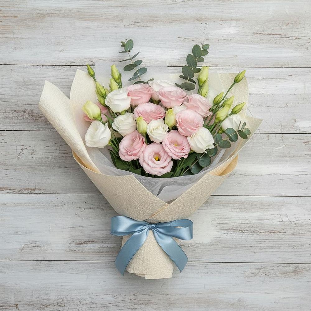 Букет цветов из: Лизиантусы в Новорождественской